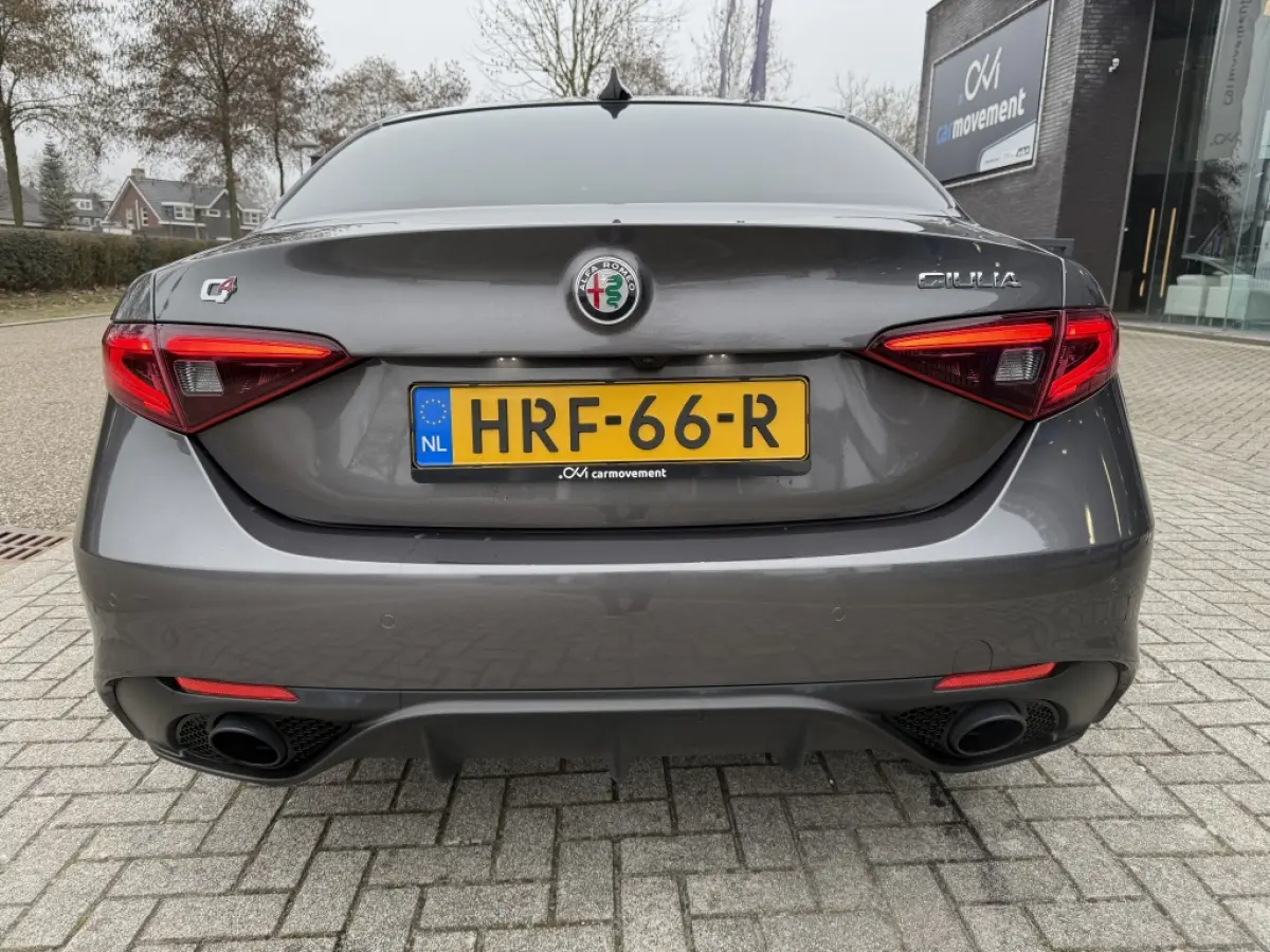 2.0 T Q4 Veloce AWD 280PK | Panoramadak | ACC | Navi