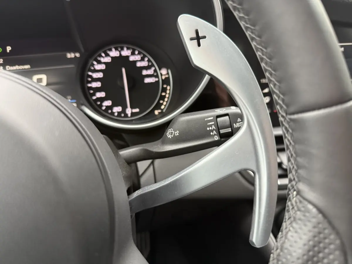 2.0 T Q4 Veloce AWD 280PK | Panoramadak | ACC | Navi