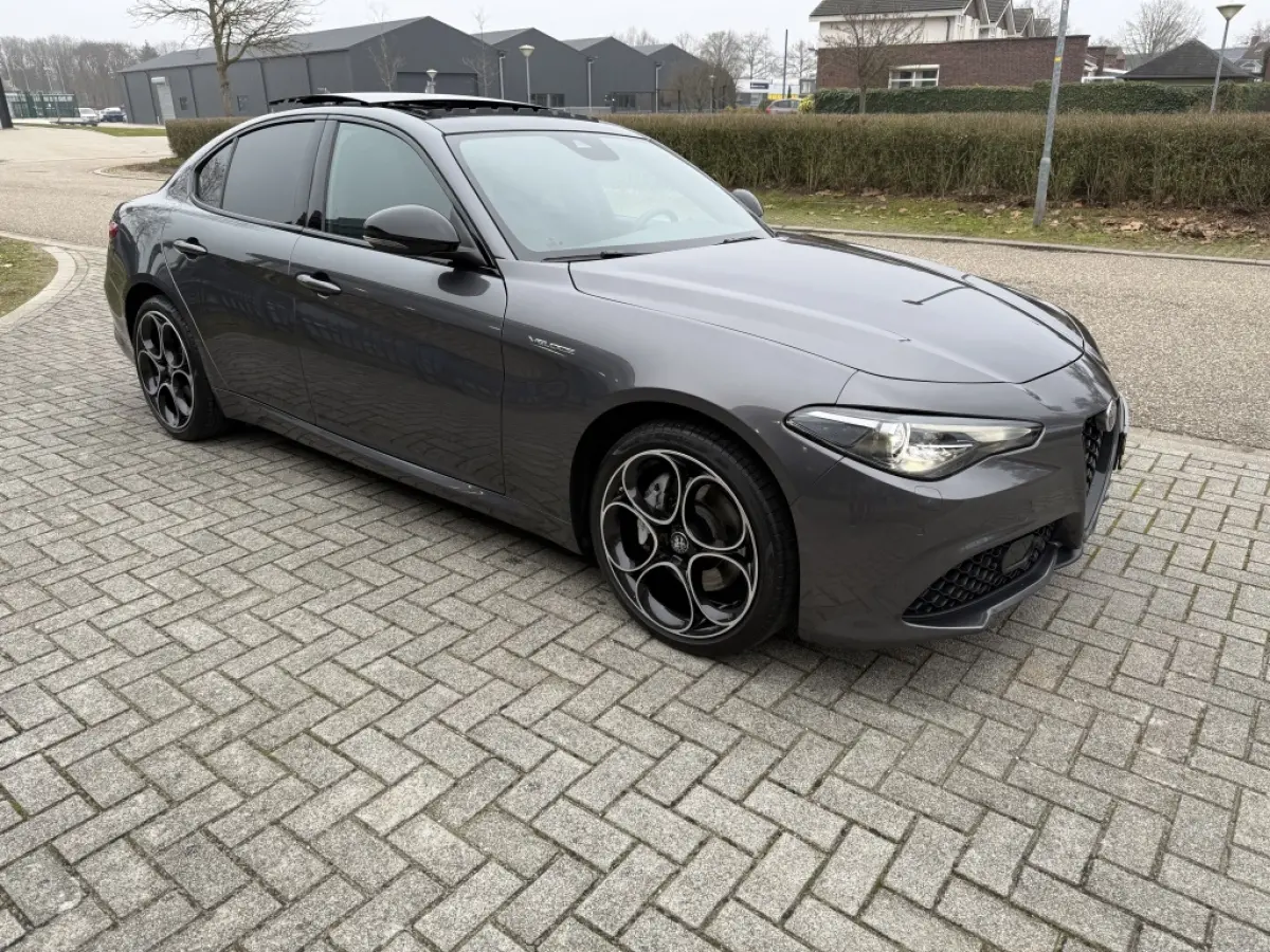 2.0 T Q4 Veloce AWD 280PK | Panoramadak | ACC | Navi