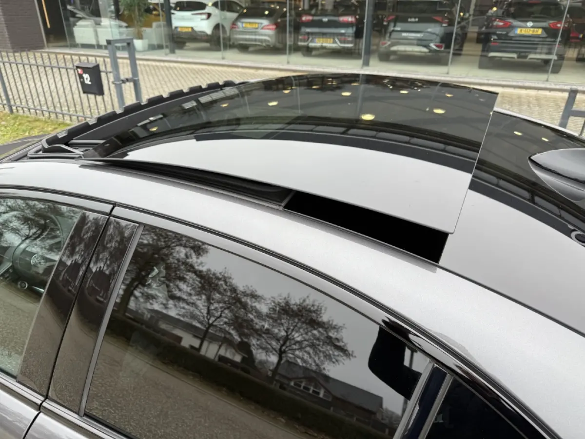 2.0 T Q4 Veloce AWD 280PK | Panoramadak | ACC | Navi