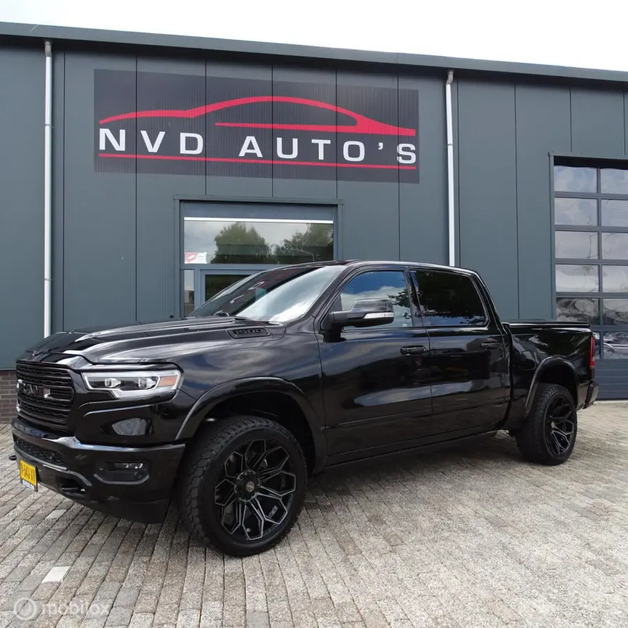 1500 4X4 5.7 V8 4x4 Crew Cab Limited 4PLAY 22 inch
