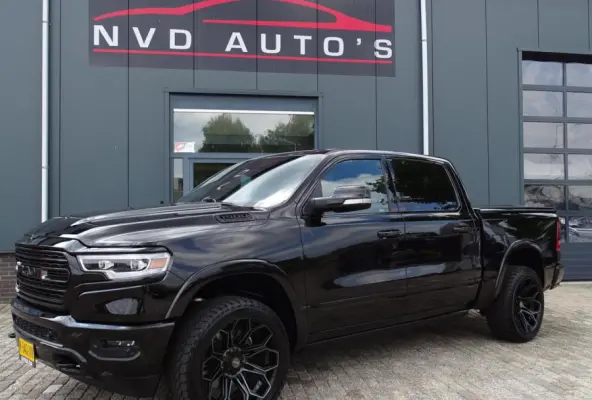 1500 4X4 5.7 V8 4x4 Crew Cab Limited 4PLAY 22 inch
