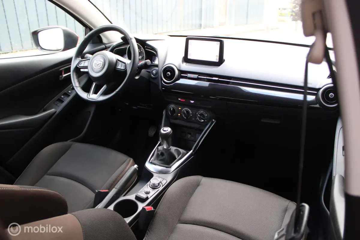 1.5 Skyactiv-G Style Selected | Carplay | Camera | Cruise | Led | NL Auto.