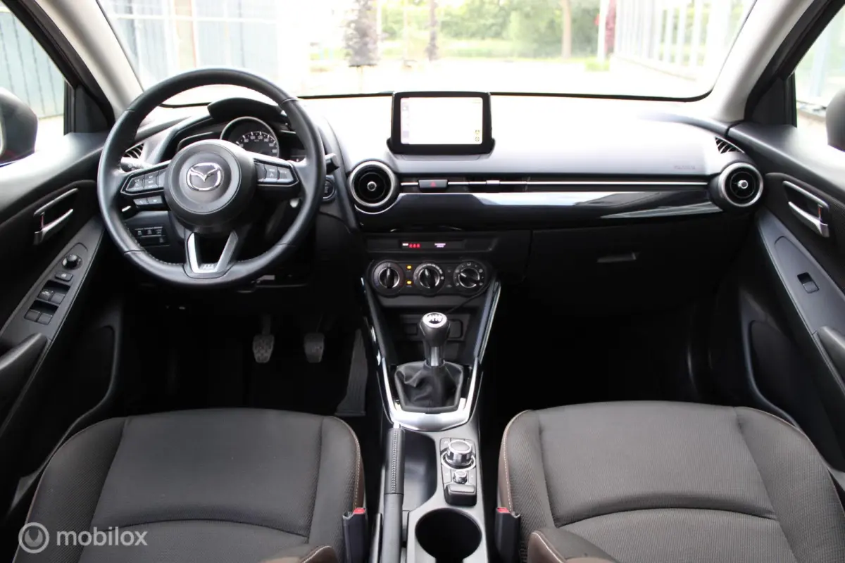 1.5 Skyactiv-G Style Selected | Carplay | Camera | Cruise | Led | NL Auto.