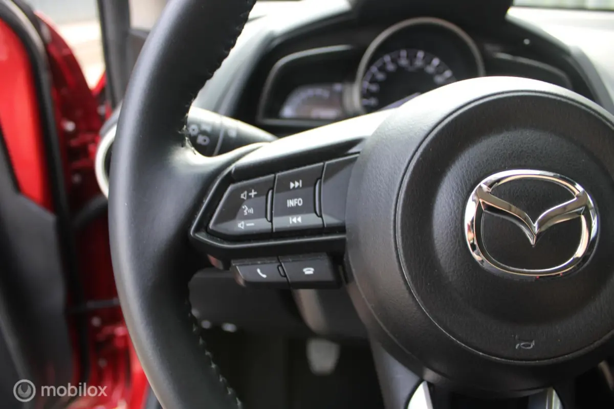 1.5 Skyactiv-G Style Selected | Carplay | Camera | Cruise | Led | NL Auto.