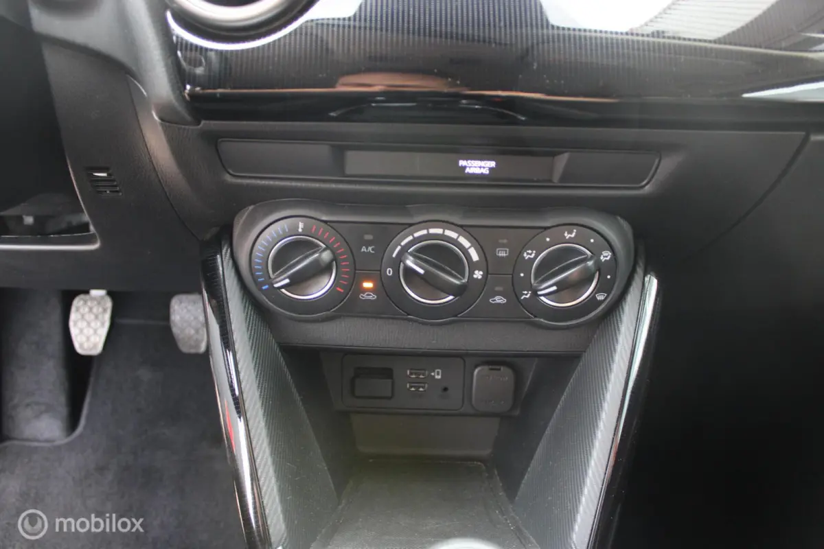 1.5 Skyactiv-G Style Selected | Carplay | Camera | Cruise | Led | NL Auto.