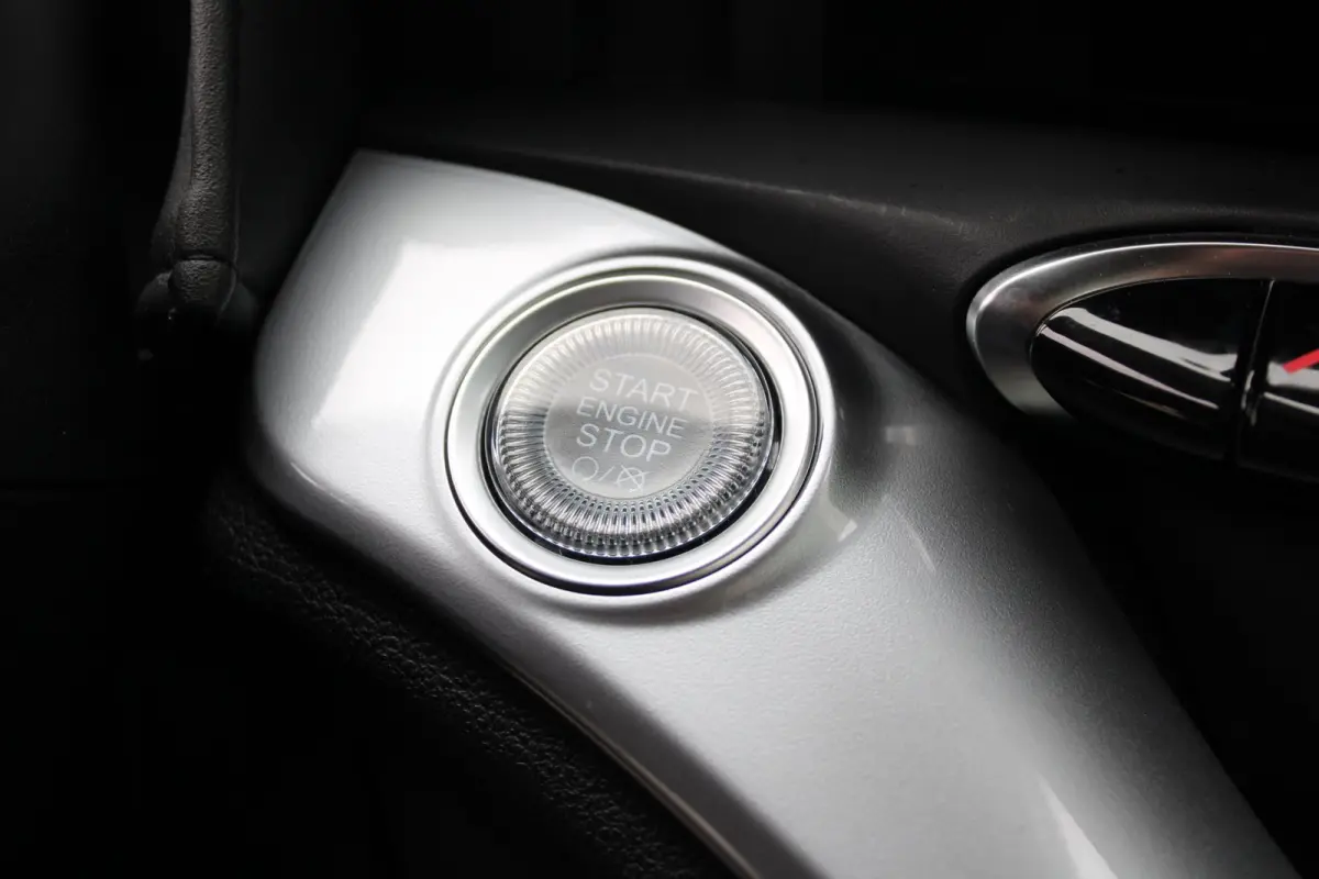 500e / Cabrio/elektrisch Icon 24 kWh / Cabrio / Navigatie / Voorstoelen Verwarmd / Bluetooth / Cruise Control /