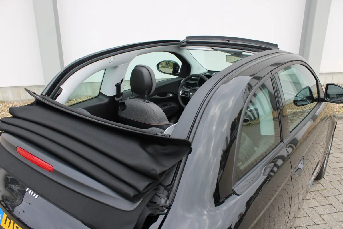 500e / Cabrio/elektrisch Icon 24 kWh / Cabrio / Navigatie / Voorstoelen Verwarmd / Bluetooth / Cruise Control /