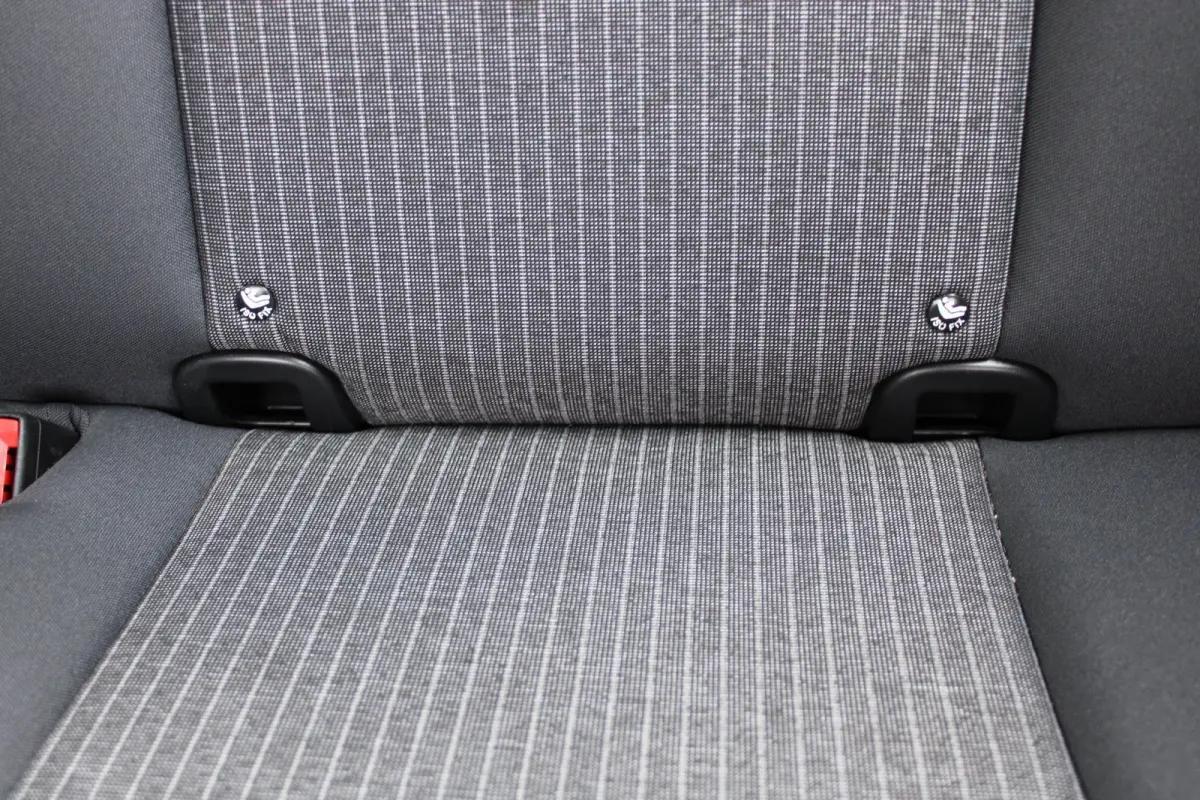 500e / Cabrio/elektrisch Icon 24 kWh / Cabrio / Navigatie / Voorstoelen Verwarmd / Bluetooth / Cruise Control /
