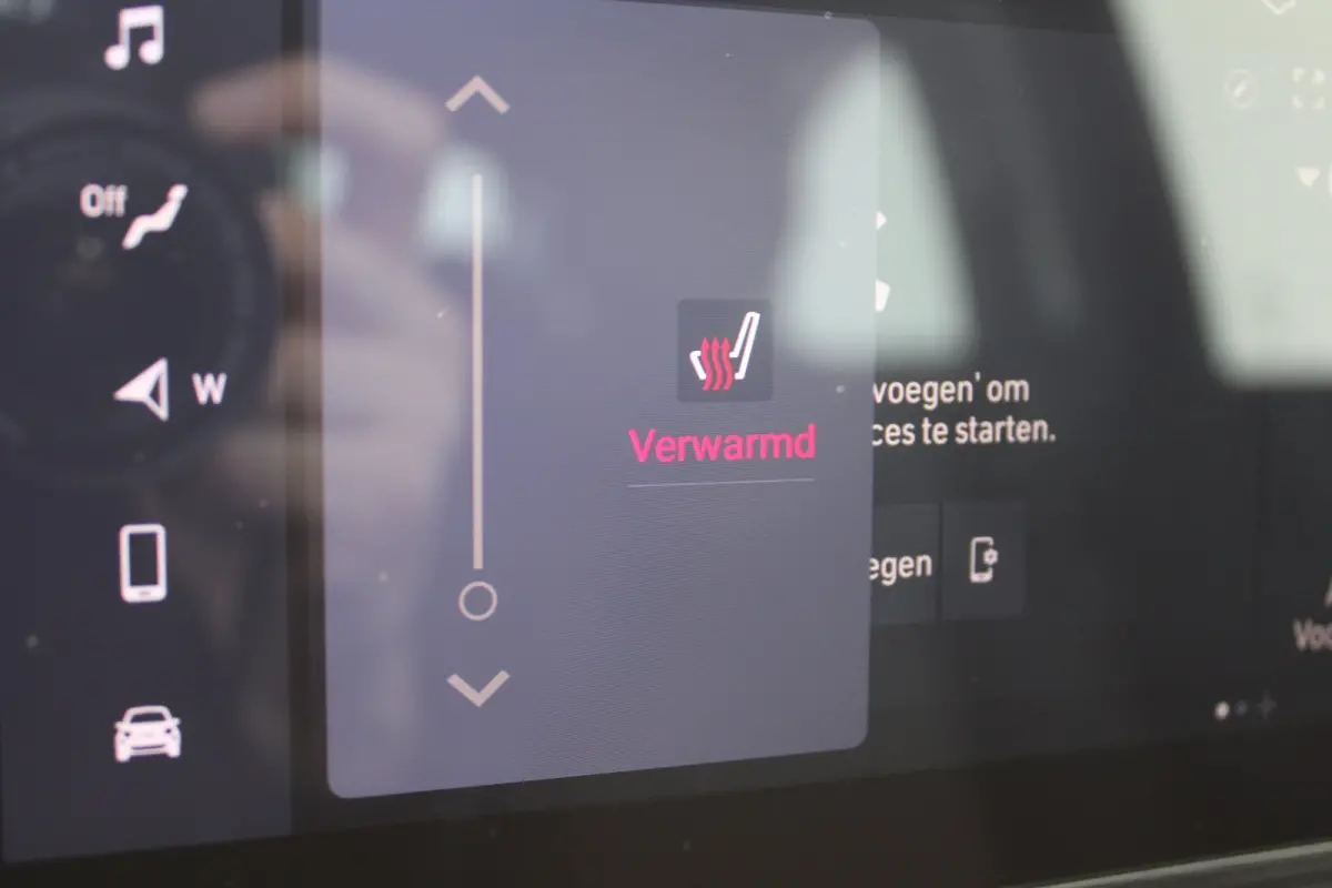 500e / Cabrio/elektrisch Icon 24 kWh / Cabrio / Navigatie / Voorstoelen Verwarmd / Bluetooth / Cruise Control /