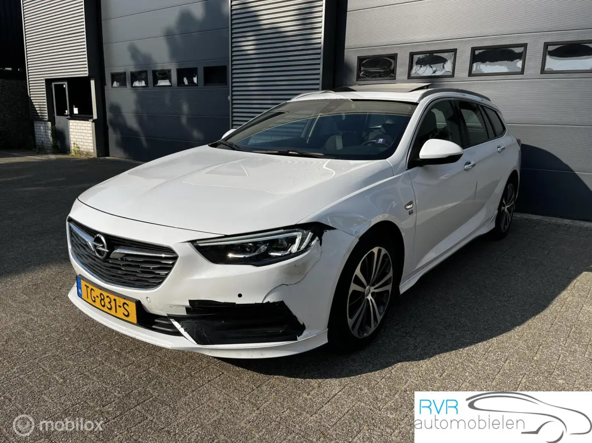 Opel Insignia Sports Tourer 2018 Benzine Handgeschakeld leasen