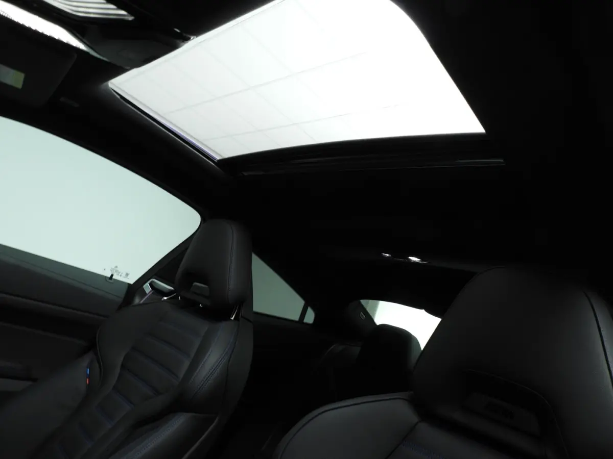 430i xDrive | M-Sportpakket | LED | Leder | HUD | Active cruise | Schuifdak | Elektr. zetels | DAB | Harman-kardon sound | Alu 19 inch
