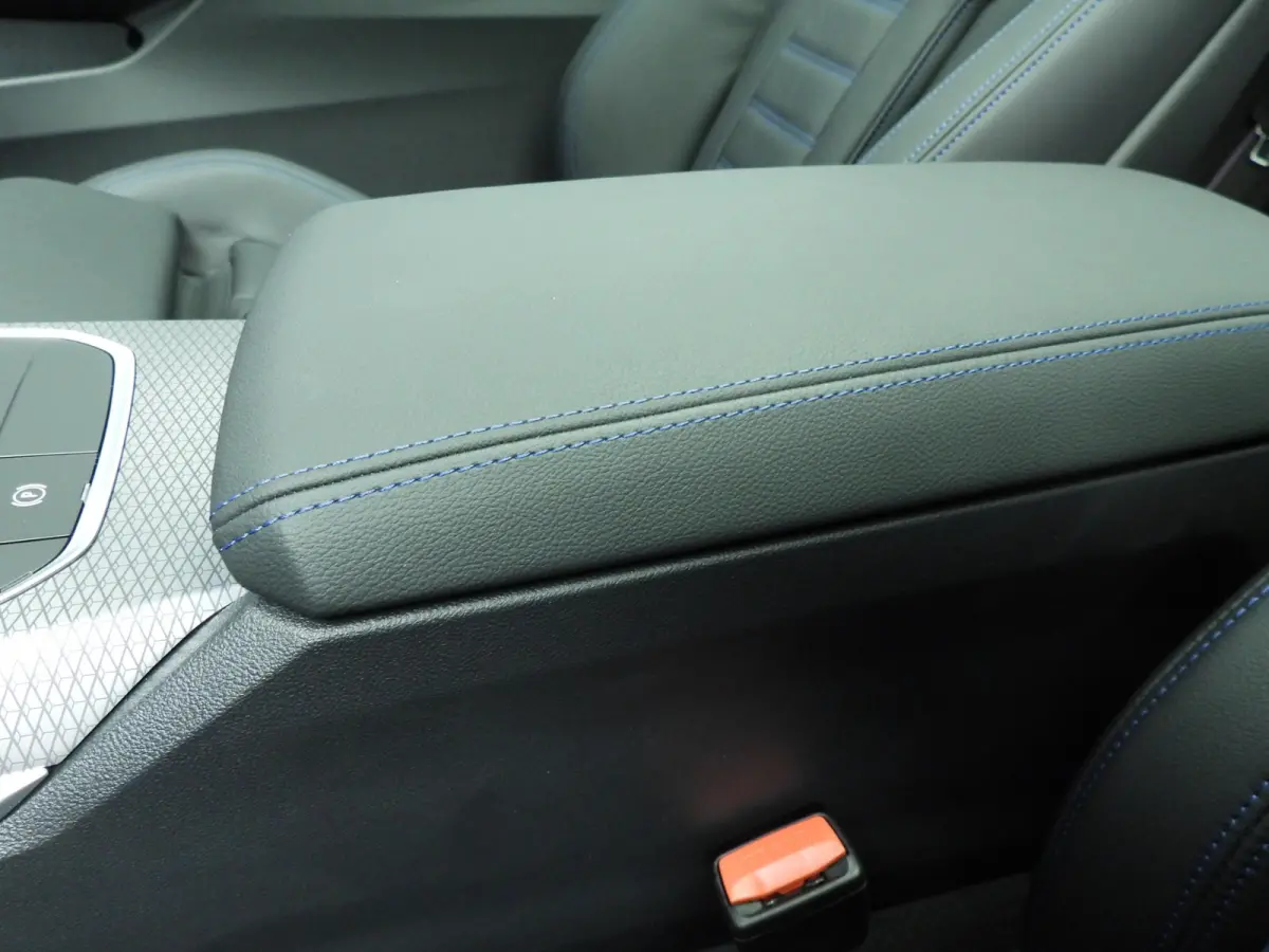 430i xDrive | M-Sportpakket | LED | Leder | HUD | Active cruise | Schuifdak | Elektr. zetels | DAB | Harman-kardon sound | Alu 19 inch