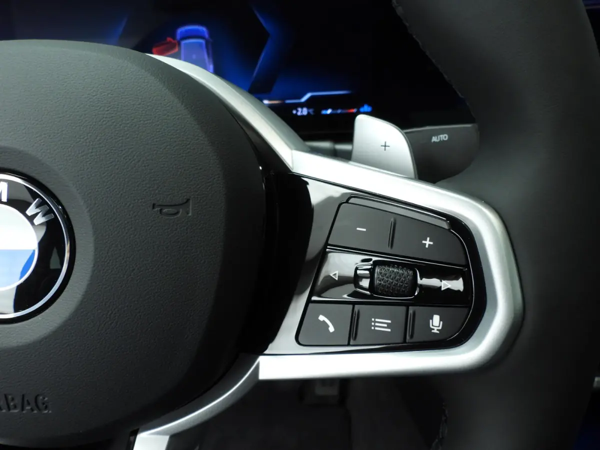430i xDrive | M-Sportpakket | LED | Leder | HUD | Active cruise | Schuifdak | Elektr. zetels | DAB | Harman-kardon sound | Alu 19 inch