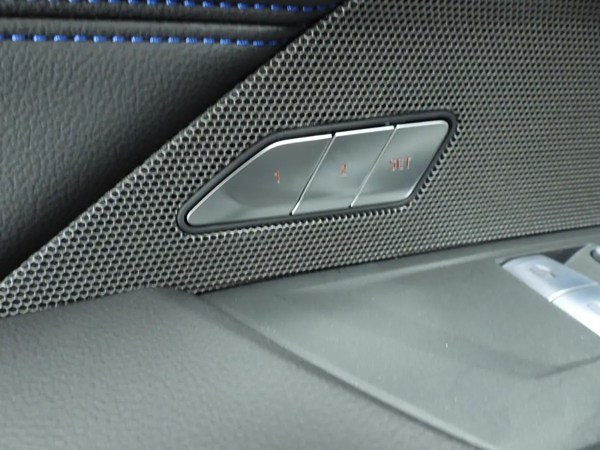 430i xDrive | M-Sportpakket | LED | Leder | HUD | Active cruise | Schuifdak | Elektr. zetels | DAB | Harman-kardon sound | Alu 19 inch