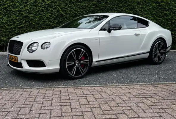 4.0 V8S AUT LEDER/CAMERA/NAVI/AIRCO