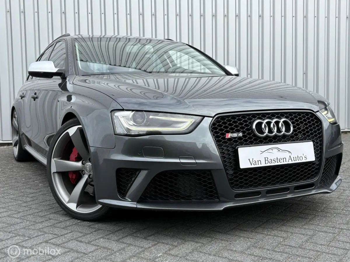 4.2 FSI V8 Quattro | B&O | Pano | Leder | 2014 | S-tronic | Volledige historie |
