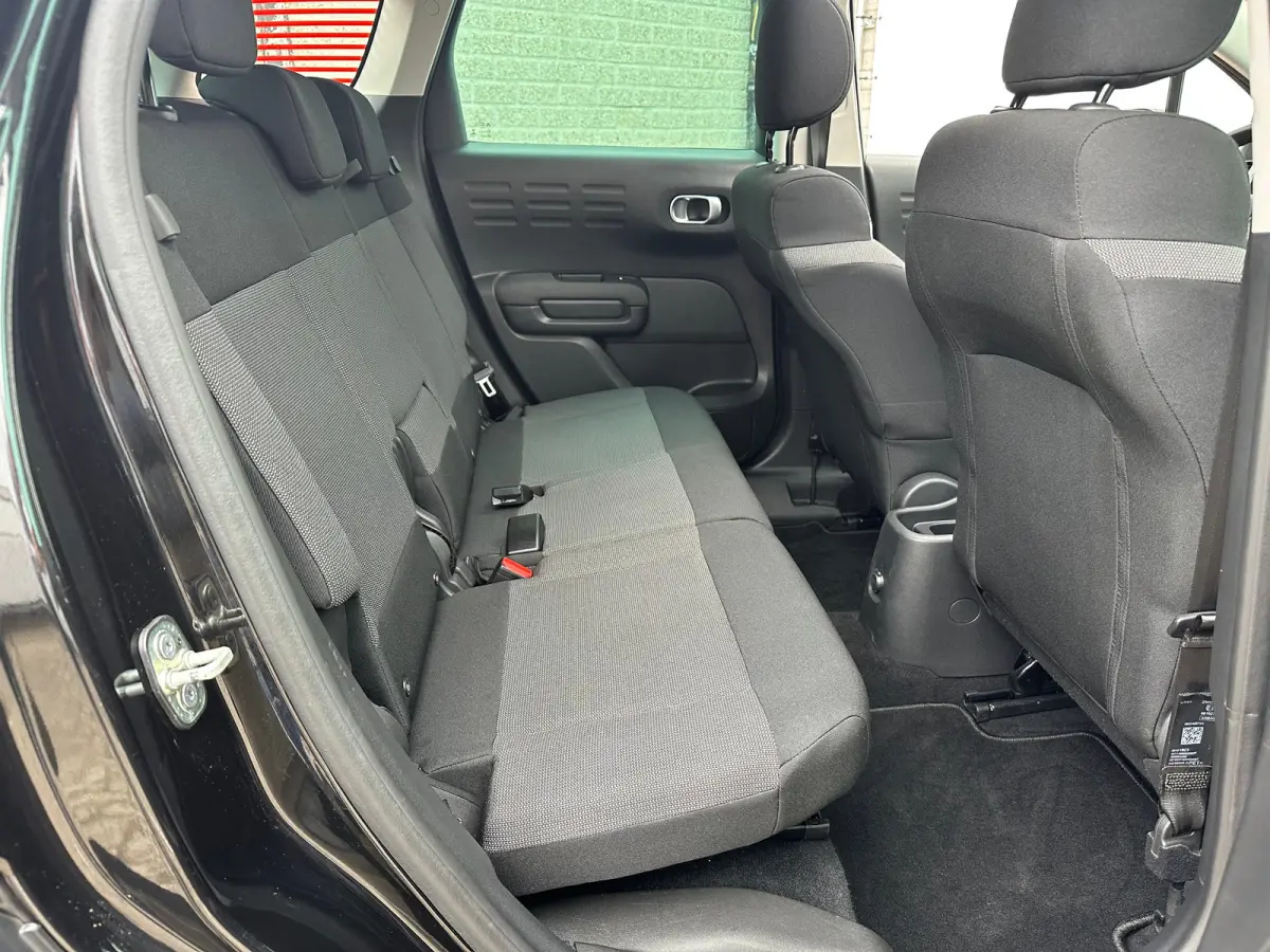 1.2 Turbo S&S Shine | Achterbank in delen neerklapbaar | Afwijkende dakkleur | Airco (automatisch)
