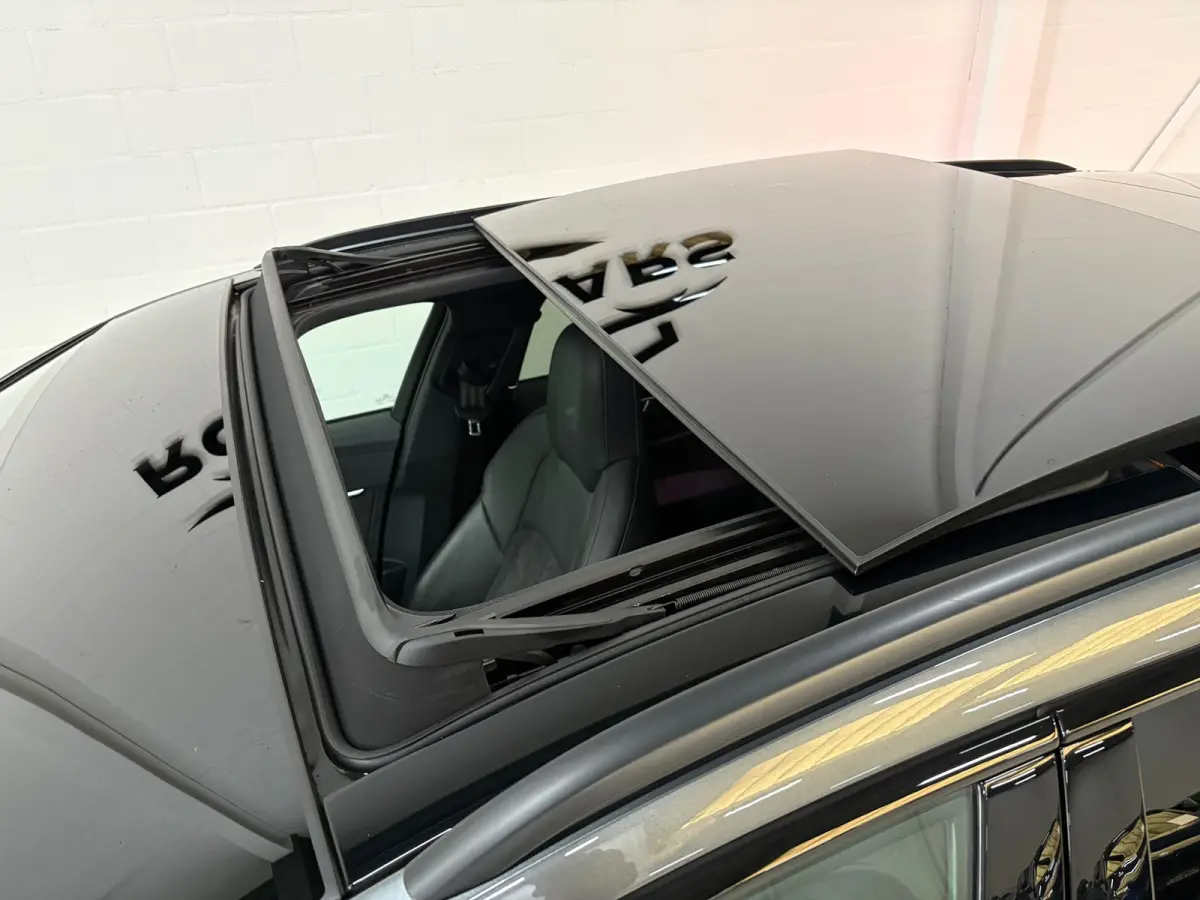 quattro PANO, 4WS, Carbon (Fabrieks garantie tot 2026)