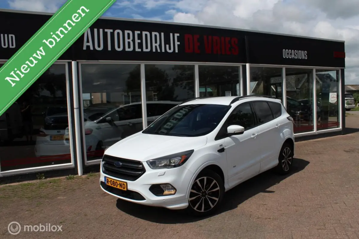 Ford Kuga 2017 Benzine Automatisch leasen