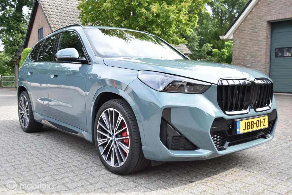 M Sport Pro 30e X Drive Aut Voll 20 Inch 3595km X1 M Sport Pro 30e X Drive Aut