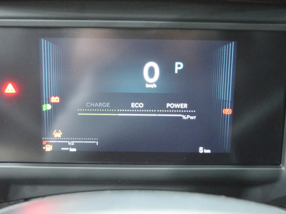 1.2 Hybrid 145pk Collection CAMERA MET SENSOREN | NAVI & CARPLAY | E.C.C. | STOELVERWARMING | UIT VOORRAAD LEVERBAAR