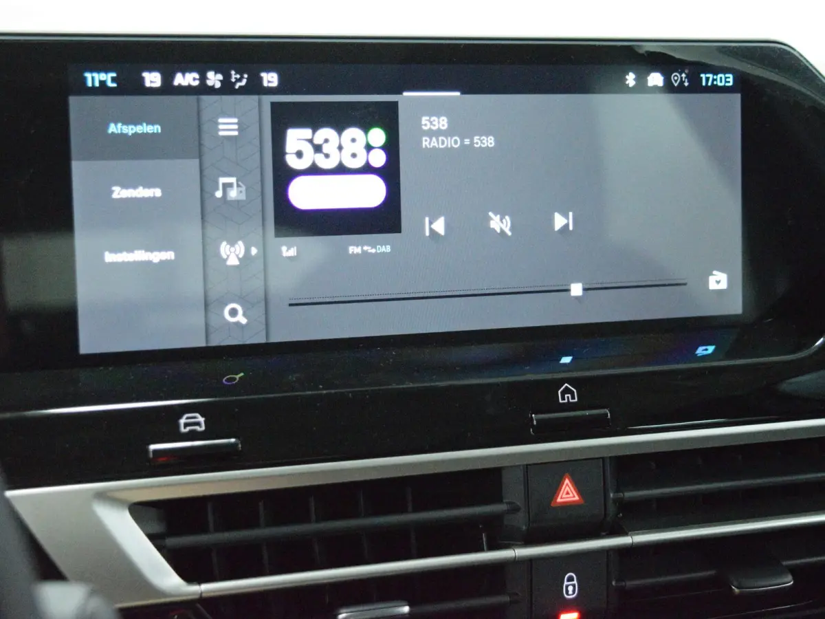 1.2 Hybrid 145pk Collection CAMERA MET SENSOREN | NAVI & CARPLAY | E.C.C. | STOELVERWARMING | UIT VOORRAAD LEVERBAAR