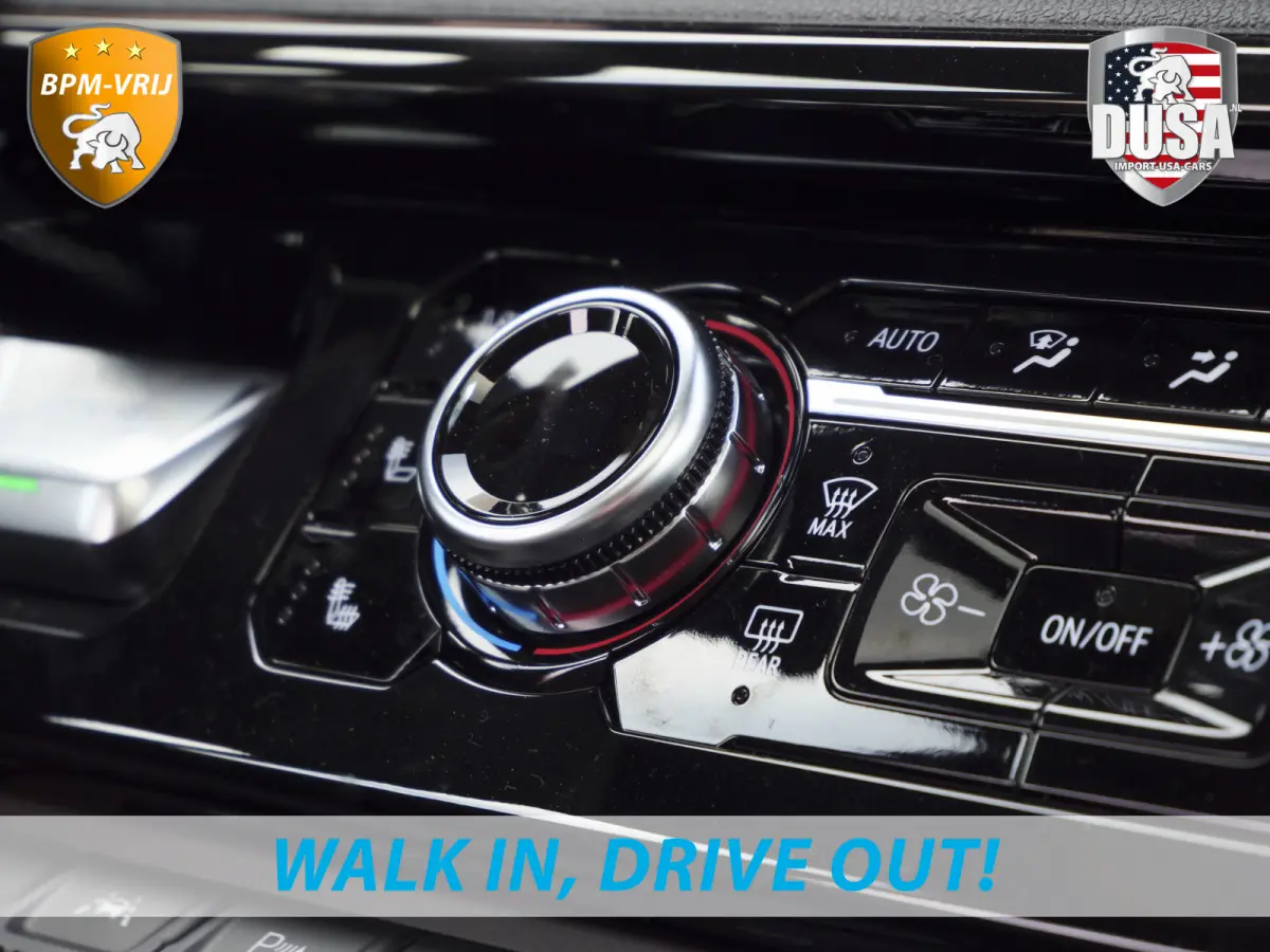 1500 | AT4 | 6.2L V8 360 Camera  | Head-up display | Digital Cluster Getoonde accessoires zijn verkrijgbaar tegen meerprijs