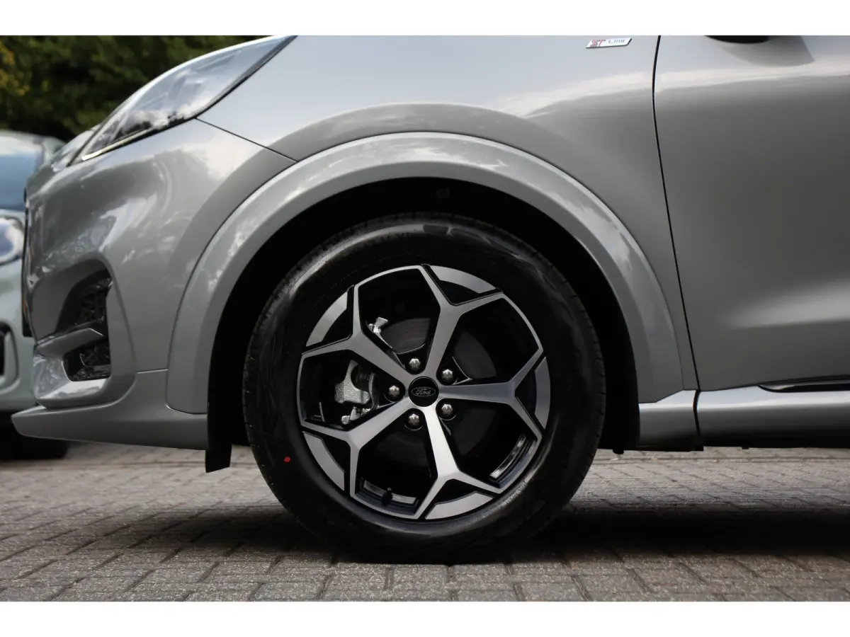 1.0EB ST-LINE AUTOMAAT | AFN TREKHAAK | WINTERPACK | ELEKTR ACHTERKLEP | COMFORT PACK | SNEL LEVERBAAR! | CRUISE | PARKEERSENSOREN | CAMERA I