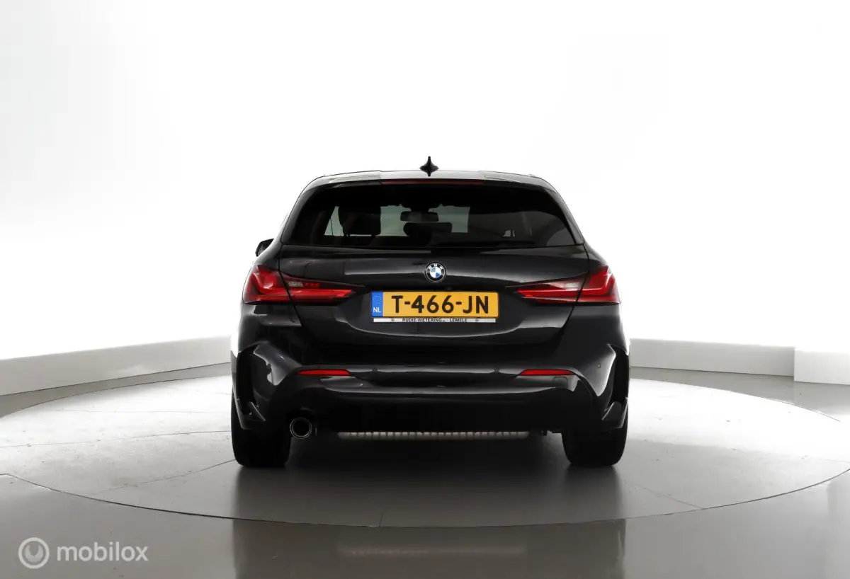 118i M-Sport Introduction Edition leer|panorama|led|cam|nav|dab|ecc|lmv17