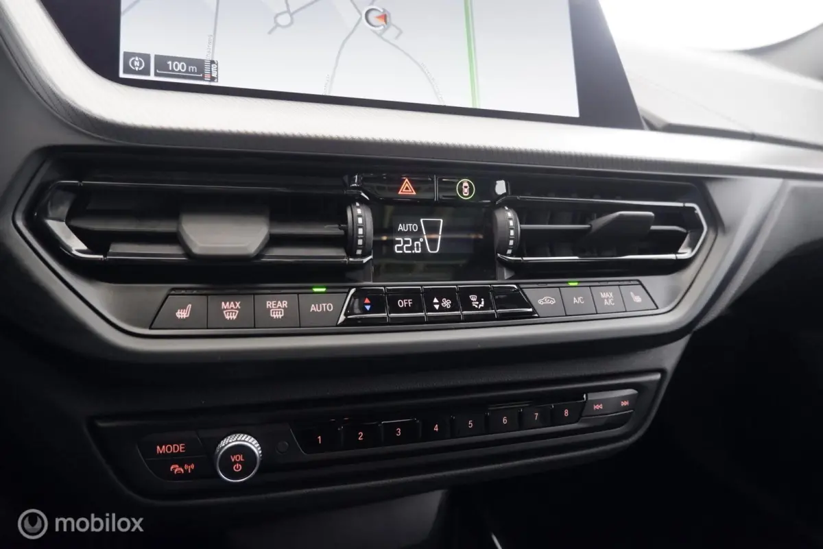 118i M-Sport Introduction Edition leer|panorama|led|cam|nav|dab|ecc|lmv17