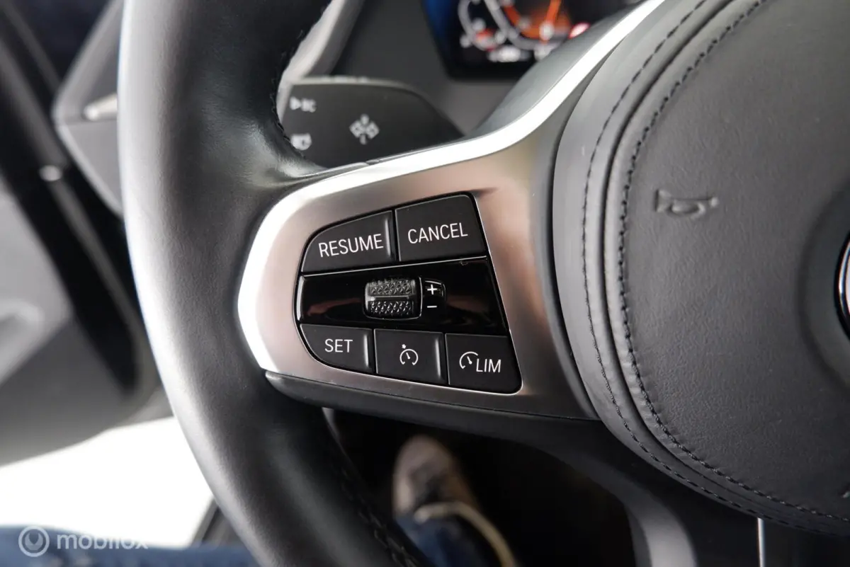 118i M-Sport Introduction Edition leer|panorama|led|cam|nav|dab|ecc|lmv17