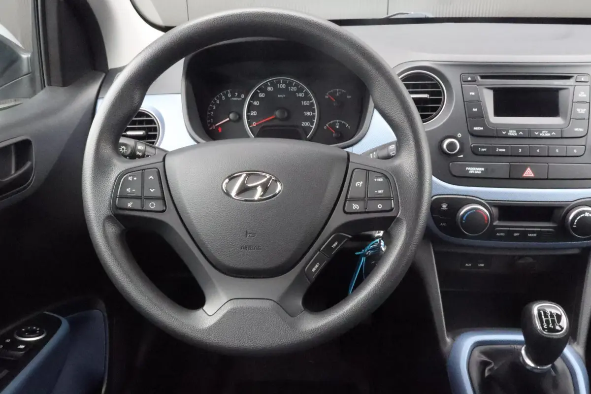 1.0i i-MOTION & COMFORT, CRUISE, CLIMATE, BLUETOOTH