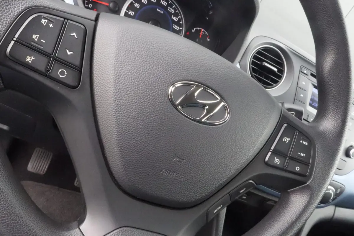 1.0i i-MOTION & COMFORT, CRUISE, CLIMATE, BLUETOOTH