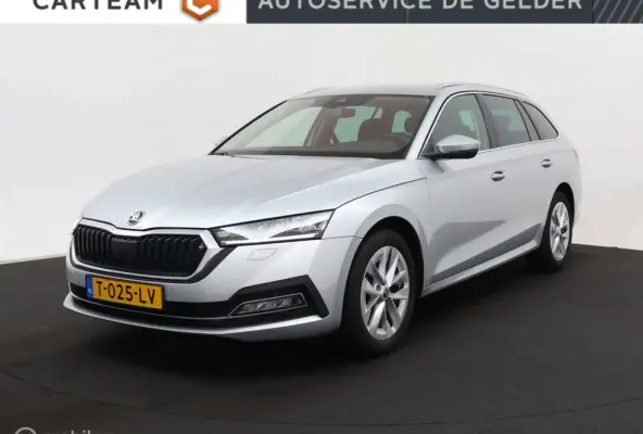 Combi 1.0 e-TSI Business Edition Plus | DSG | Apple CarPlay | Sensoren V+A | Navi | Stoelverwarming voor | LED | Virtual Cockpit