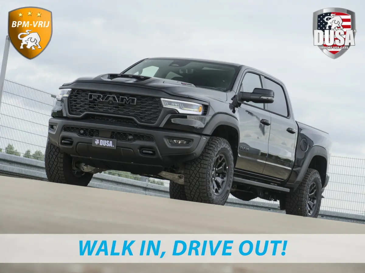 | RHO | 3.0L Twin-Turbo I6 | 4x4 | Crew Cab Panoramadak | 14,4-inch Touchscreen | Passenger Display | Getoonde accessoires zijn verkrijgbaar tegen meerprijs