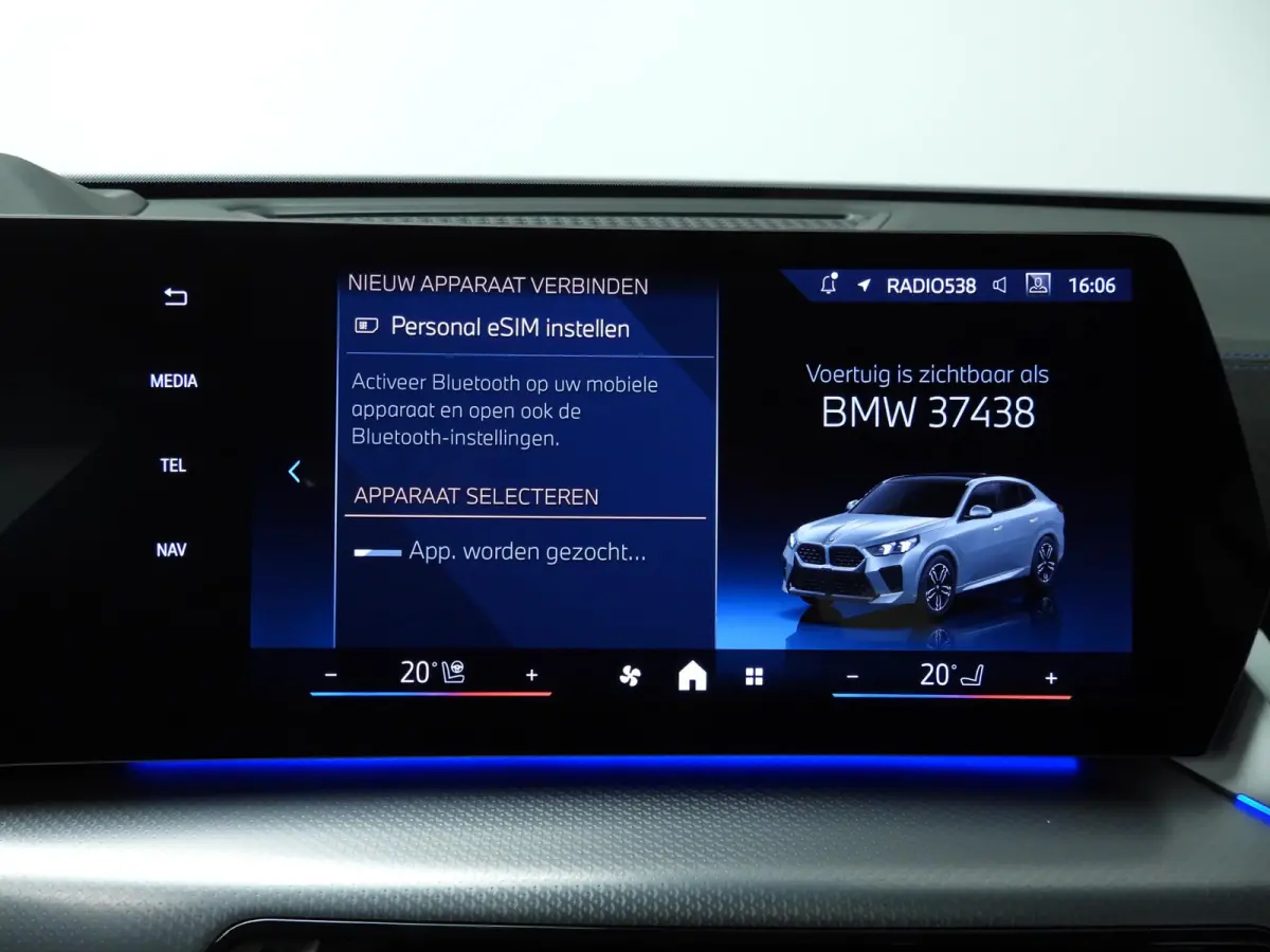 sDrive 20i | M-Sportpakket | LED | HUD | Active cruise | Panoramadak | Trekhaak | Elektr. zetels | DAB | Harman-kardon sound | Alu 20 inch
