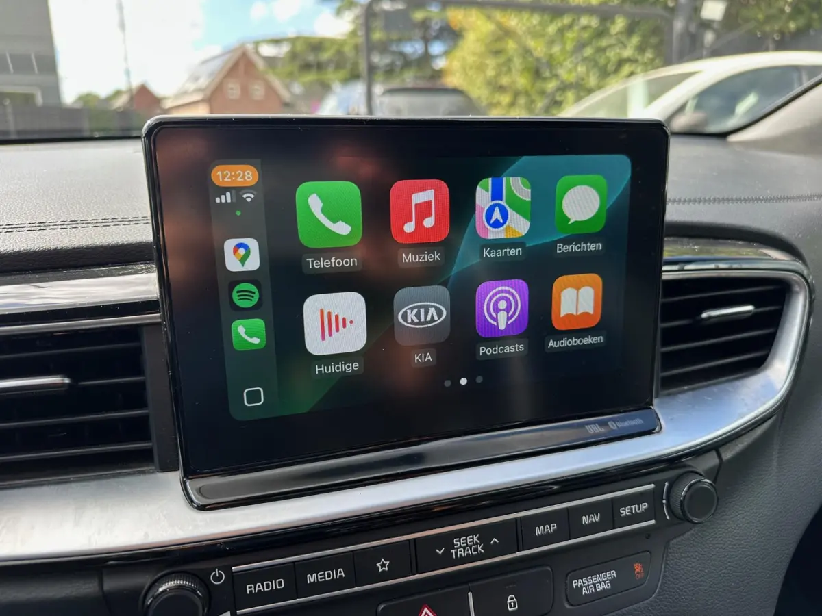 1.0 T-GDI GT-Line|1e eigenaar|Key Less|LED|Navi