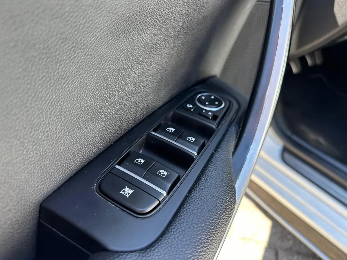1.0 T-GDI GT-Line|1e eigenaar|Key Less|LED|Navi