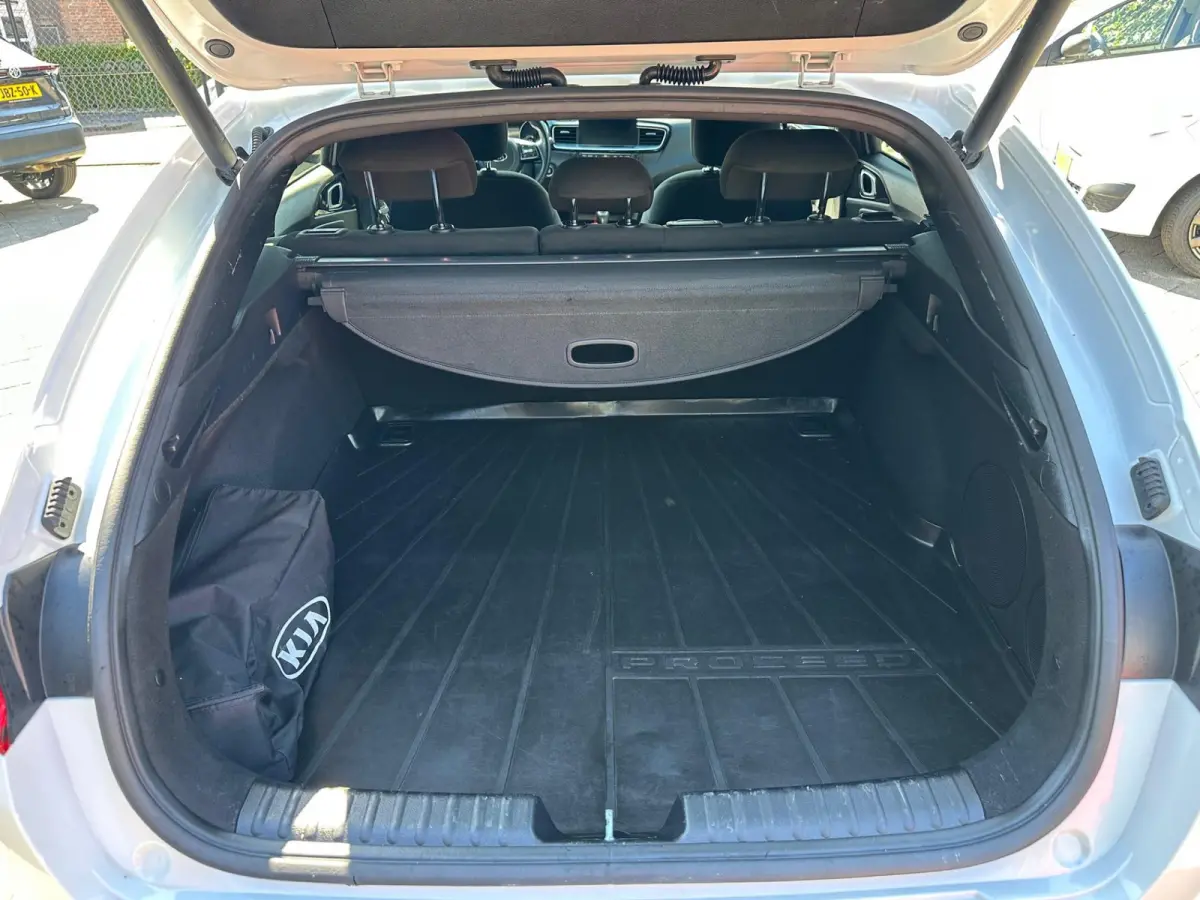 1.0 T-GDI GT-Line|1e eigenaar|Key Less|LED|Navi