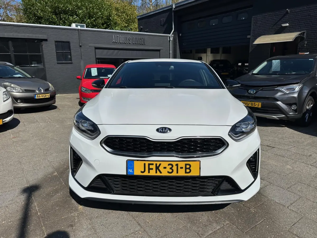 1.0 T-GDI GT-Line|1e eigenaar|Key Less|LED|Navi