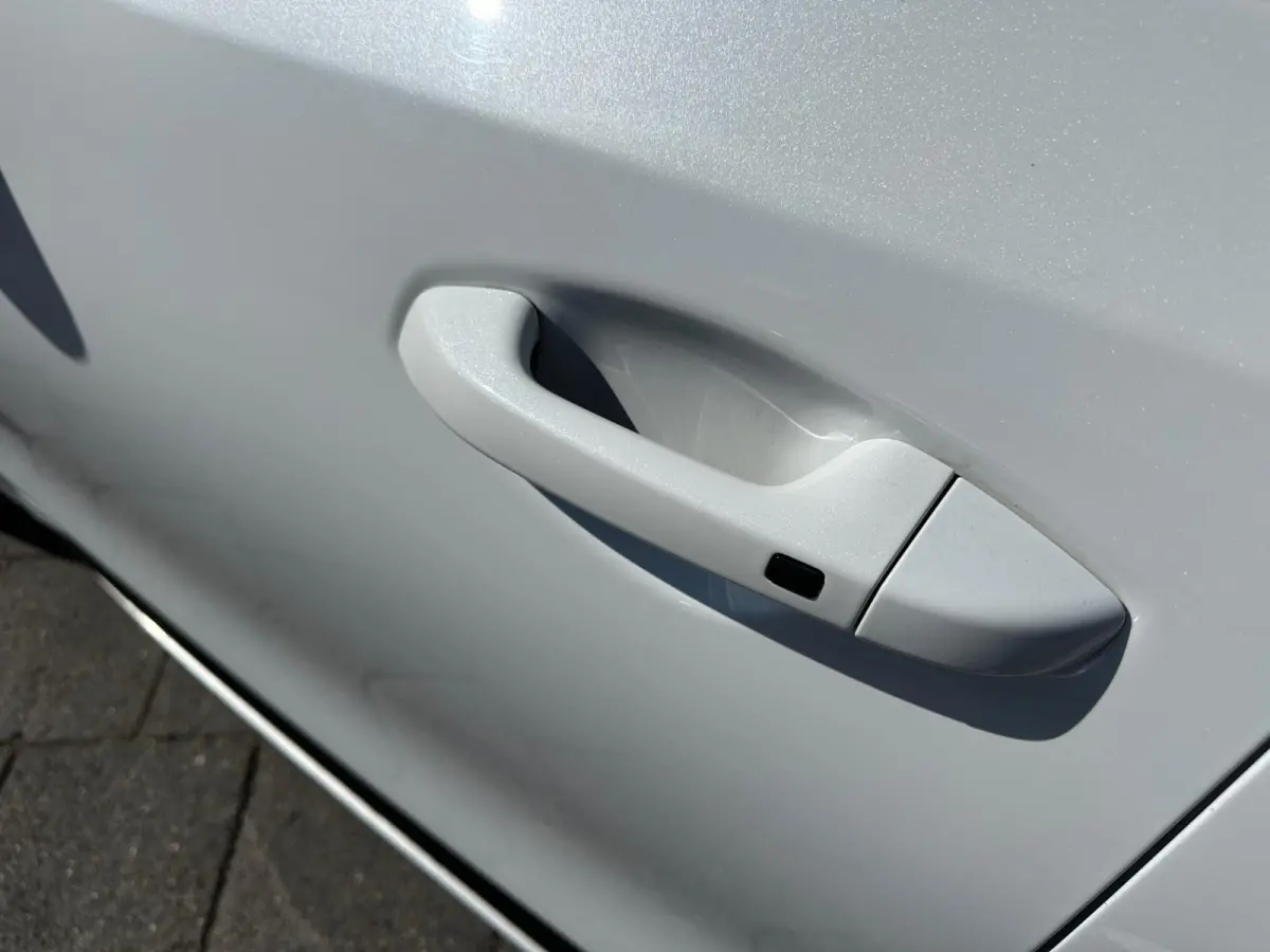 1.0 T-GDI GT-Line|1e eigenaar|Key Less|LED|Navi
