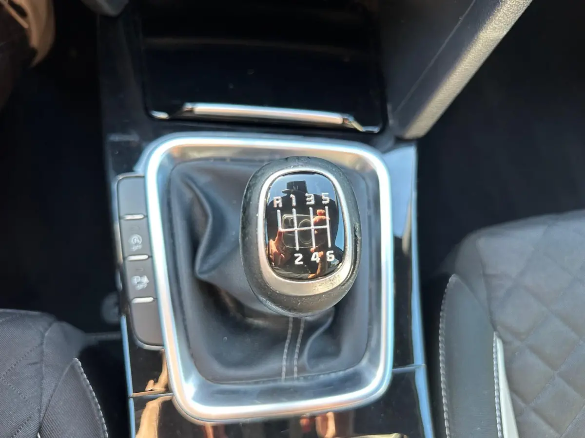 1.0 T-GDI GT-Line|1e eigenaar|Key Less|LED|Navi