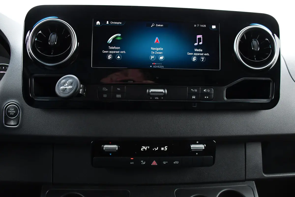 319 V6 3.0 CDI L2H2 Camera, Cruise, 10,5'' Mbux, Automaat, Carplay, Multimedia, Trekhaak, Uniek!