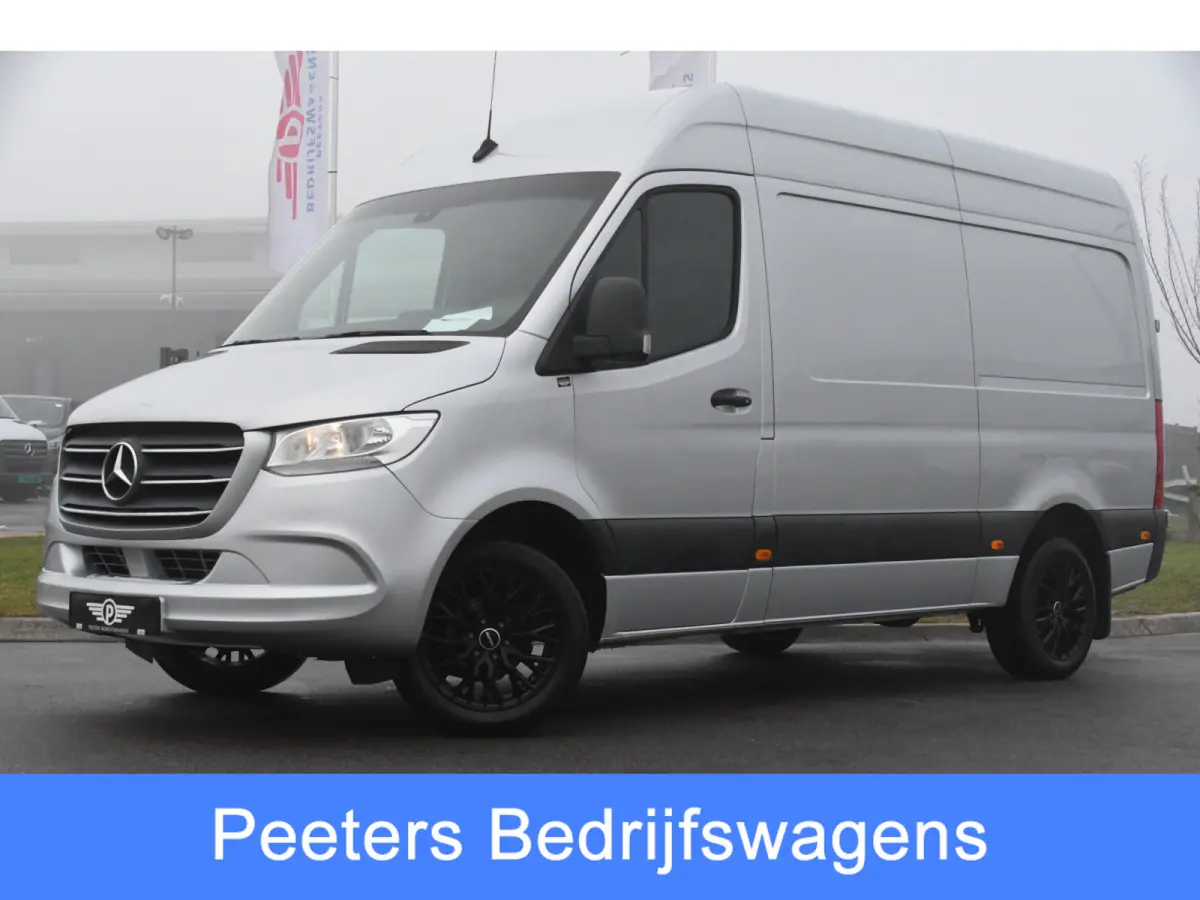 319 V6 3.0 CDI L2H2 Camera, Cruise, 10,5'' Mbux, Automaat, Carplay, Multimedia, Trekhaak, Uniek!