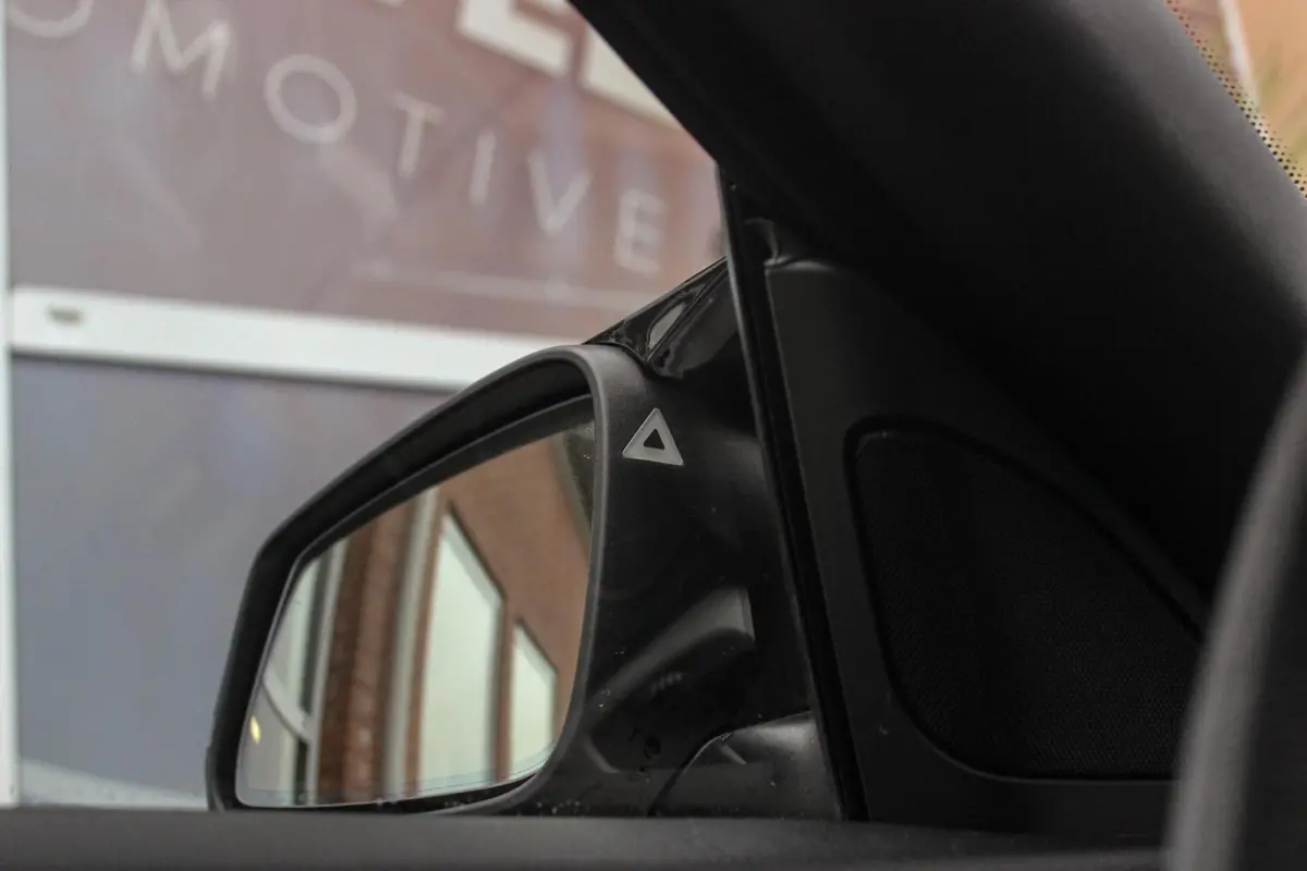 320i F34 Executive Facelift | 184 pk | Automaat | 2e eigenaar | 19 inch | Camera | Head-up | LED | PDC | Navi | Stoelverwarming | Cruise control | Climate control