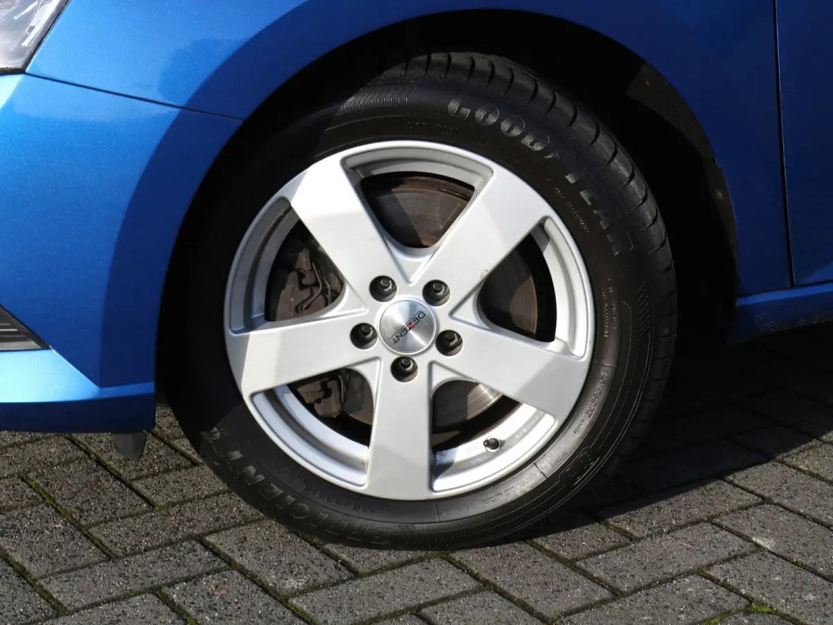 1.2 TSI Drive AUTOMAAT CRUISE AIRCO 84098 KM