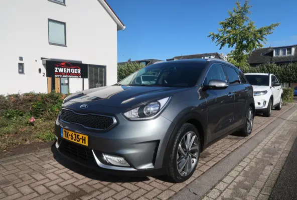 1.6 GDi Hybrid SCHUIFDAK|CAMERA|STUURVERWARMING|NAVIGATIE|CARPLAY|AIRCO|ZEER MOOI