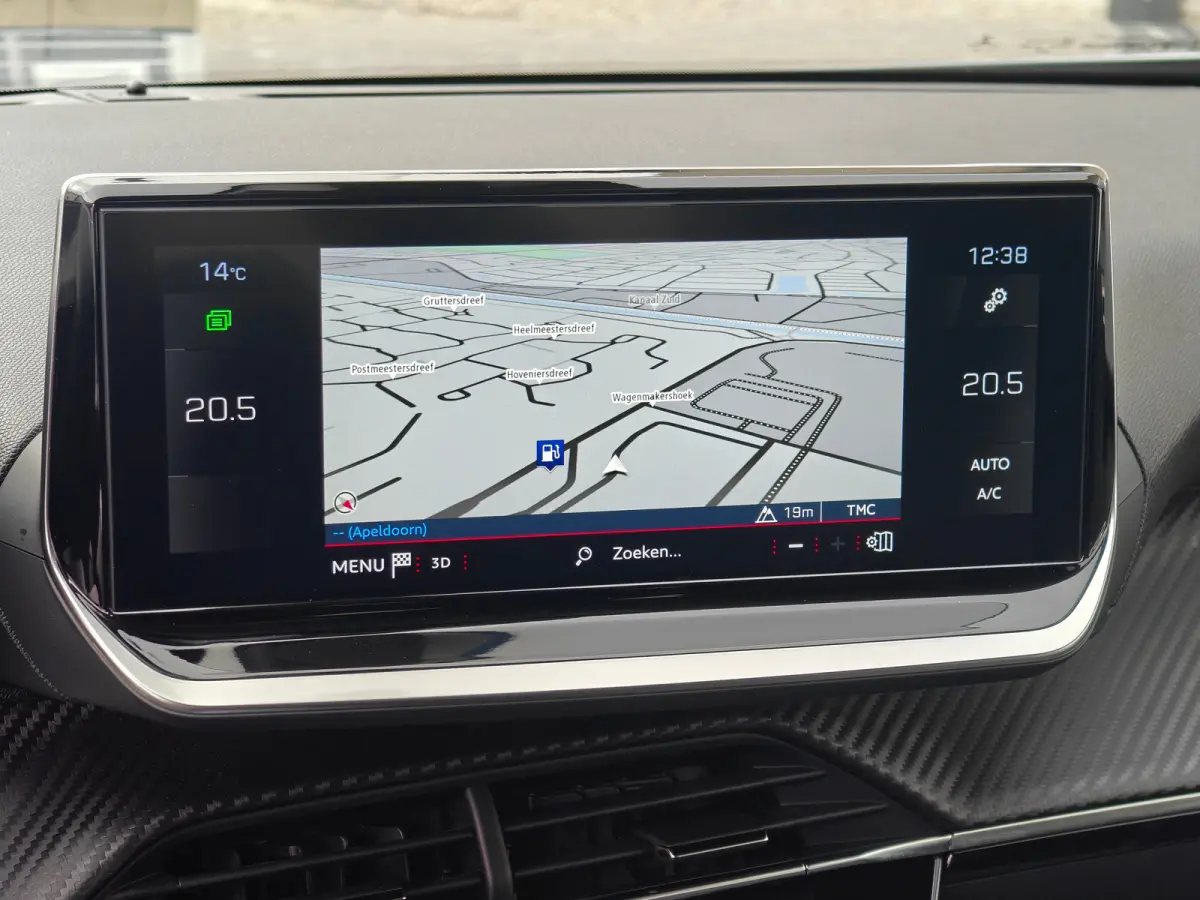 1.2 Allure | Apple Carplay / Android Auto | Achteruitrij Camera | Cruise Control | Climate Control | | Achterbank in delen neerklapbaar | Achteruitrijcamera | Airco (automatisch)