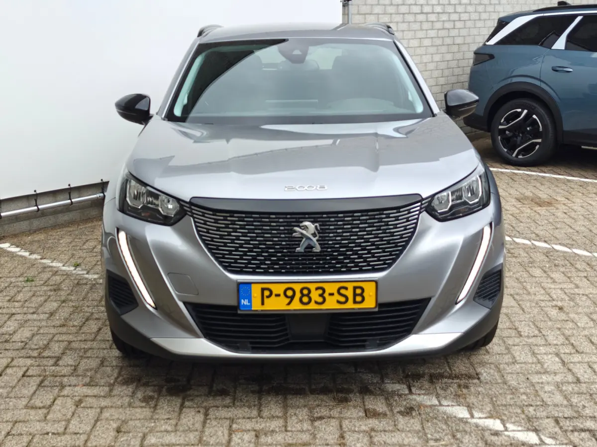 1.2 Allure | Apple Carplay / Android Auto | Achteruitrij Camera | Cruise Control | Climate Control | | Achterbank in delen neerklapbaar | Achteruitrijcamera | Airco (automatisch)